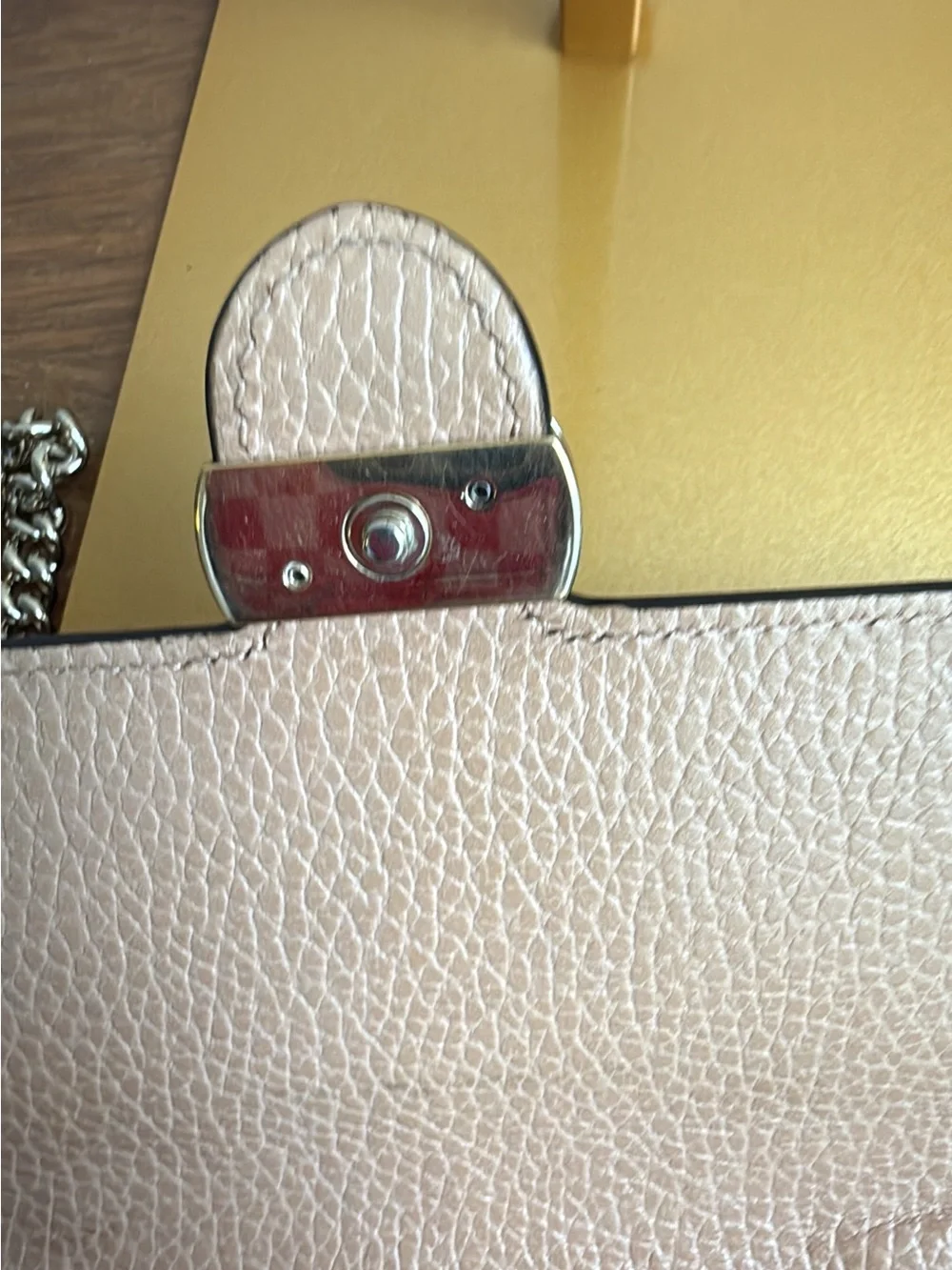 GUCCI Beige Leather Interlocking G Wallet On Chain Clutch Bag